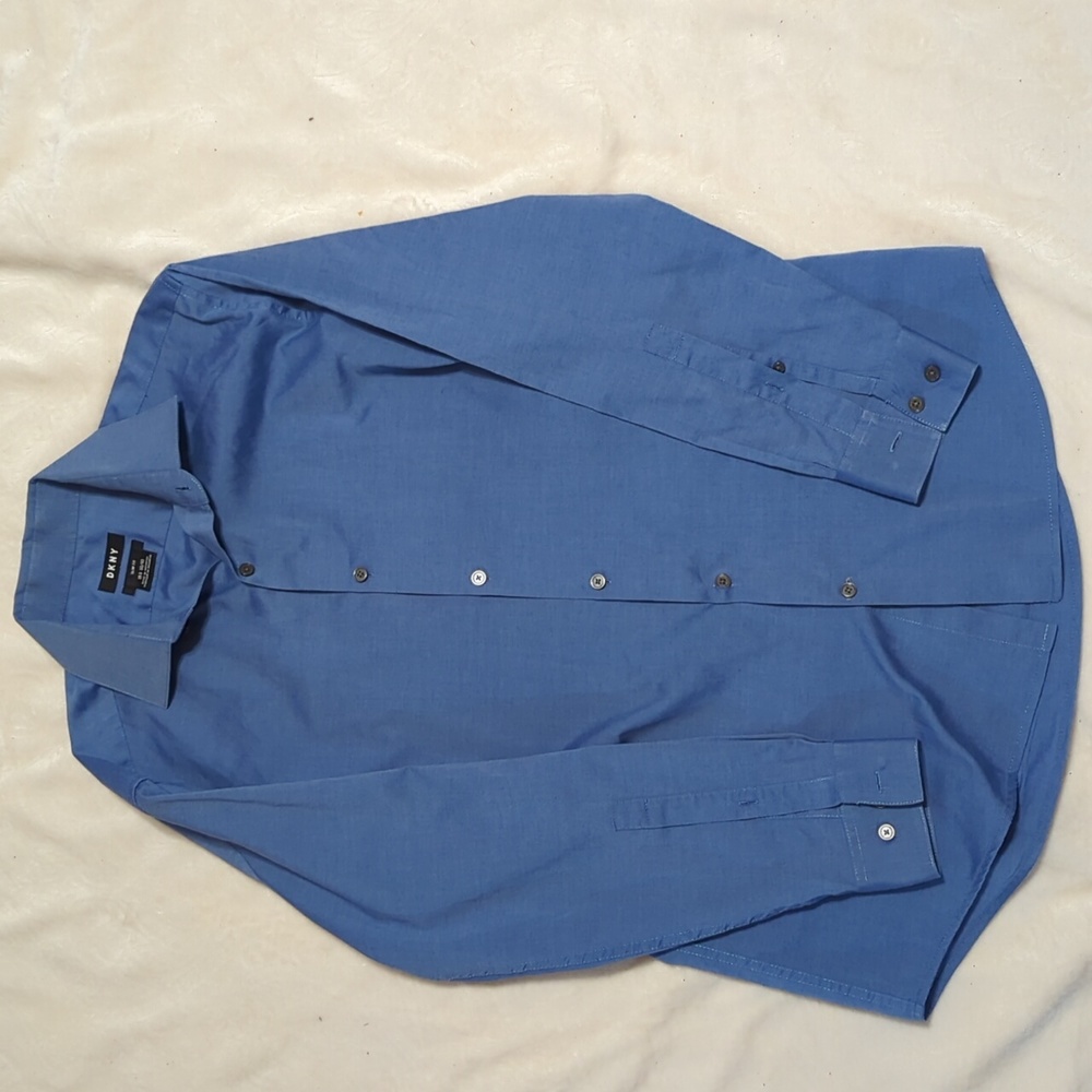 DKNY men's button down dress shirt size 15.5 neck Blue